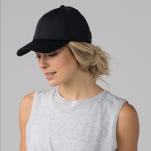 lululemon athletica Accessories - Lululemon Baller Hat *Stripe Spacer